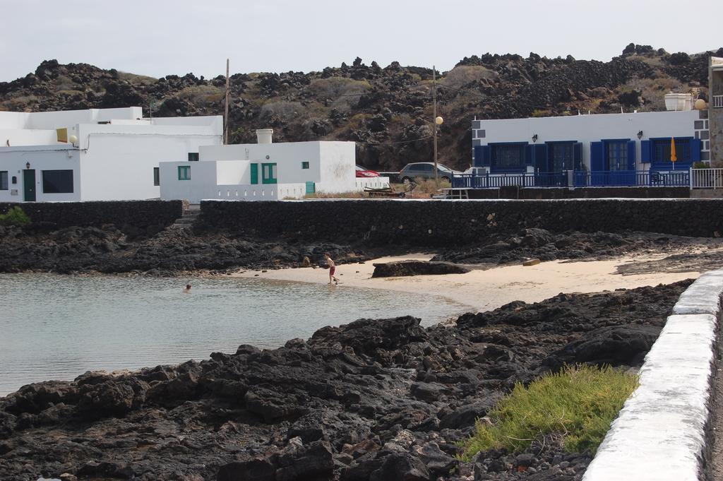 Casa Salinas Playa Órzola Exterior photo
